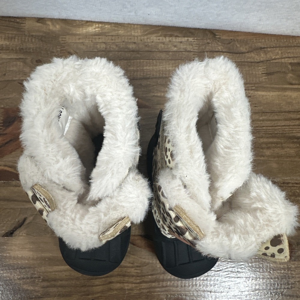 Cat & Jack Waterproof Cheetah Rain/Snow Faux Fur Boots Size 5 Thermolite EcoMade - Picture 5 of 7